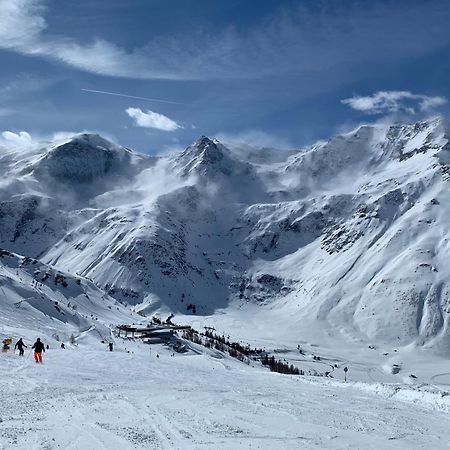 Hotel Nefer, Haus Bad Gastein Zewnętrze zdjęcie