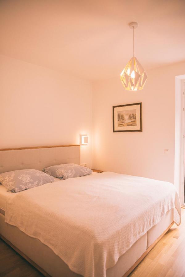 Hotel Nefer, Haus Bad Gastein Zewnętrze zdjęcie